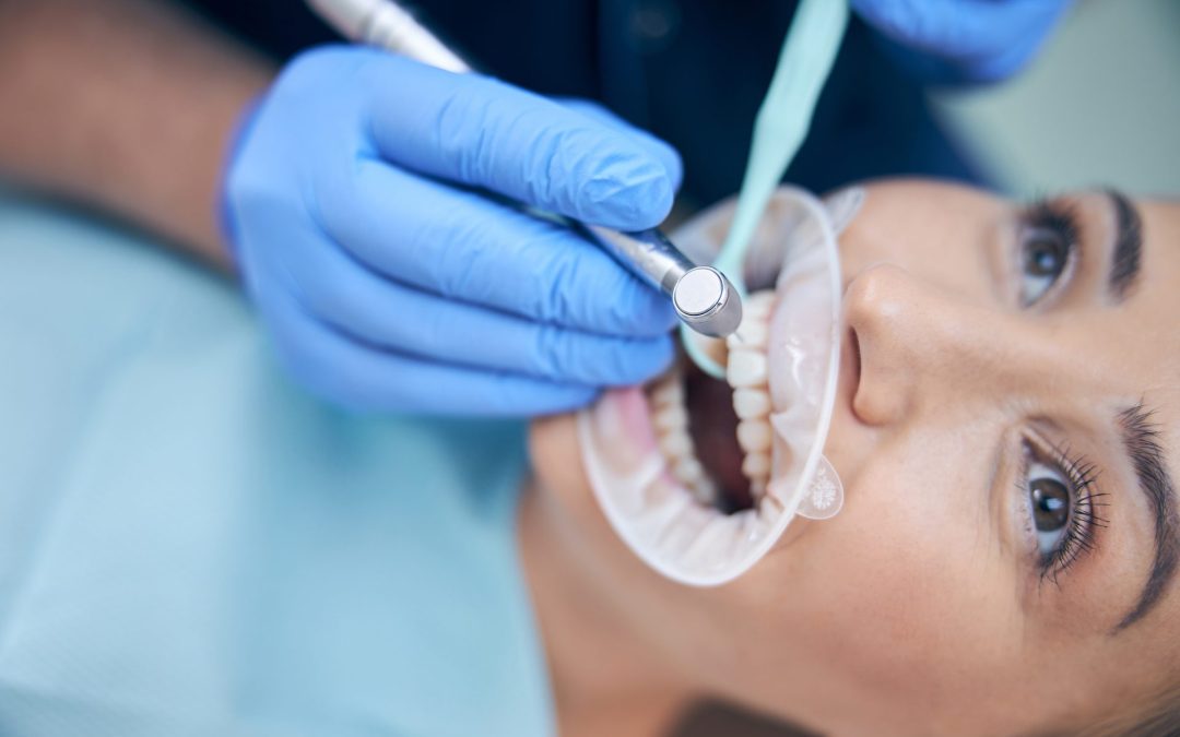 A Guide to Cosmetic Dentistry: Transform Your Smile and Boost Your Confidence