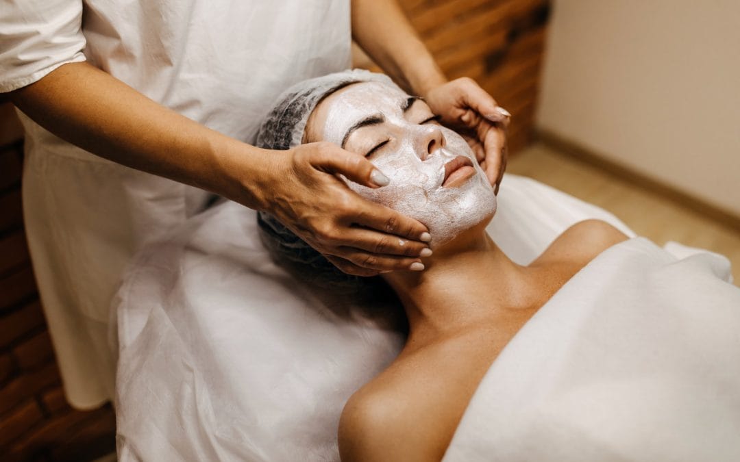 How Facial Aesthetics Treatments Can Boost Your Confidence
