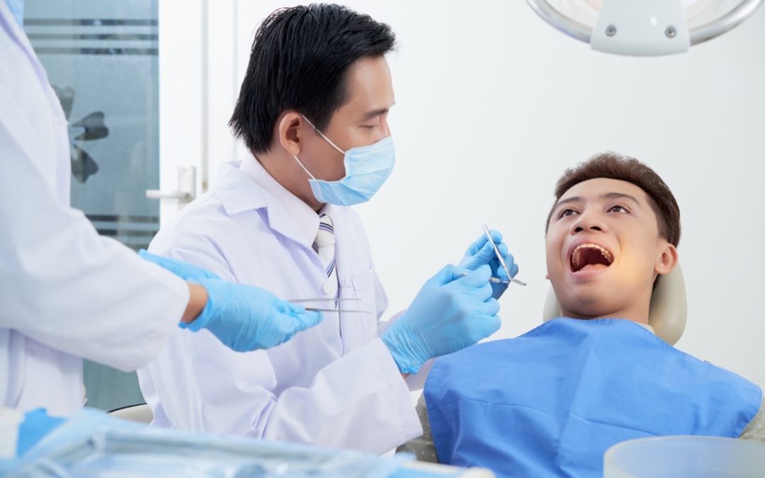 What You Need to Know About Dental Implants in Apsley