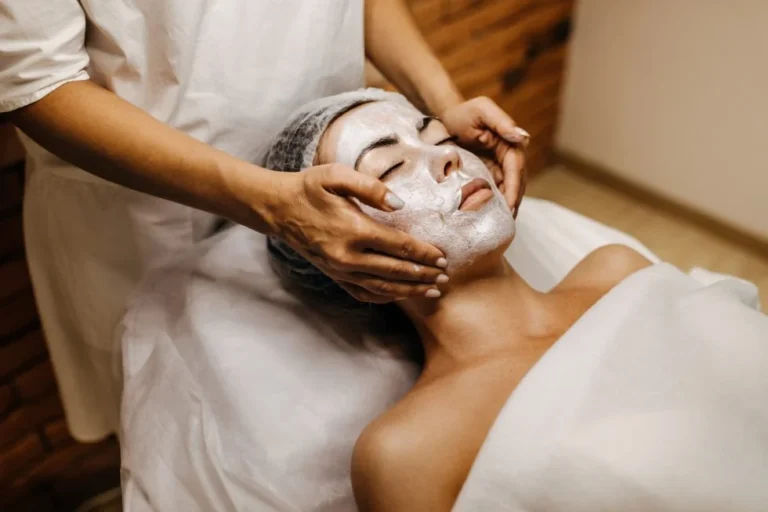 How Facial Aesthetics Treatments Can Boost Your Confidence