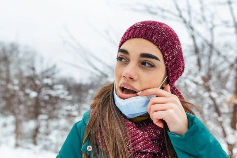 How to Handle Tooth Sensitivity in Cold Months